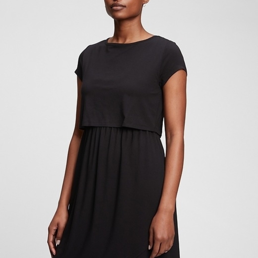 ❄️2/$20❄️ GAP Black Maternity/nursing Layered T-shirt Dress